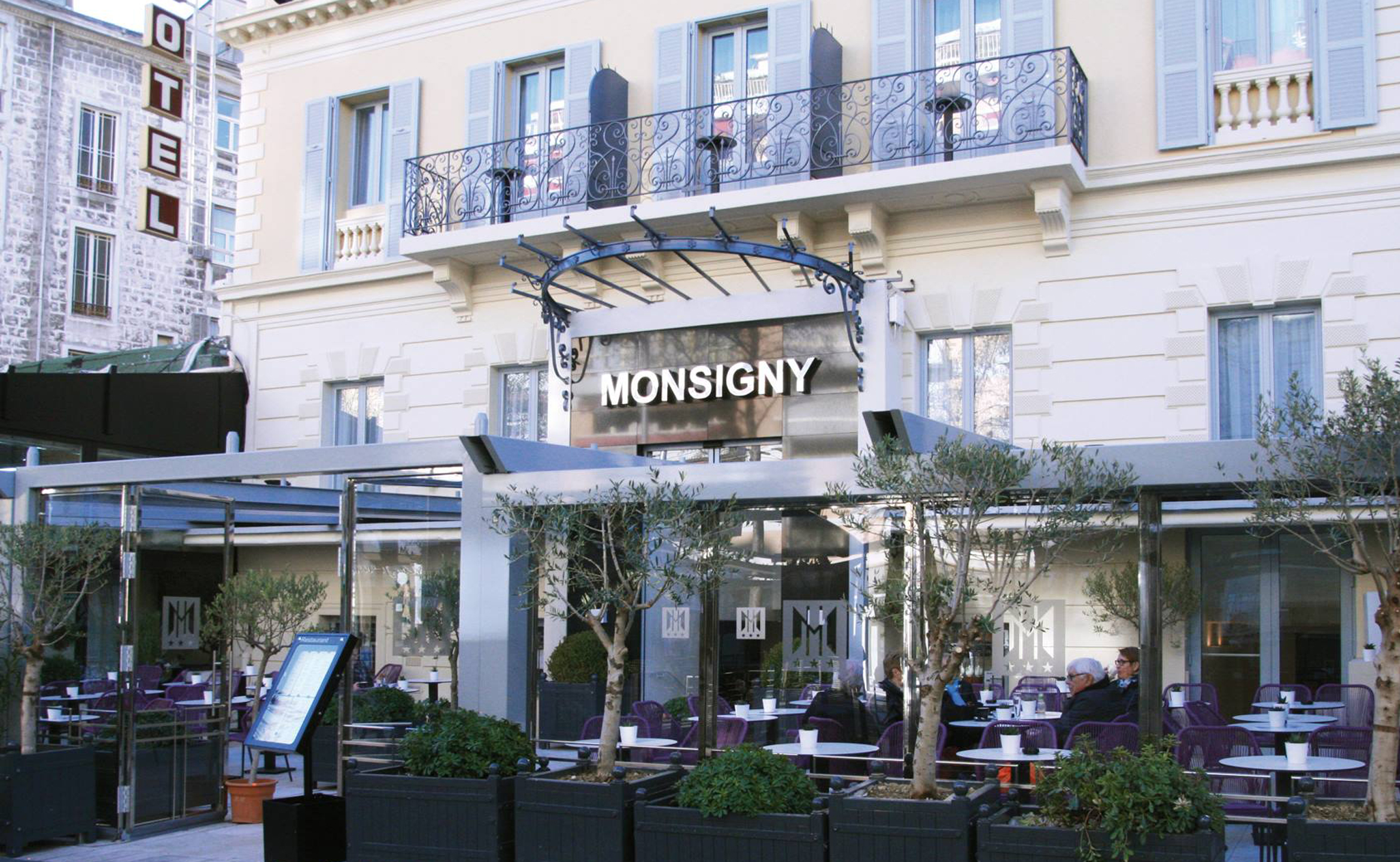 @ Hotel Monsigny 