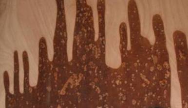 © Michel Blazy, Voyage au centre de la terre, 2010