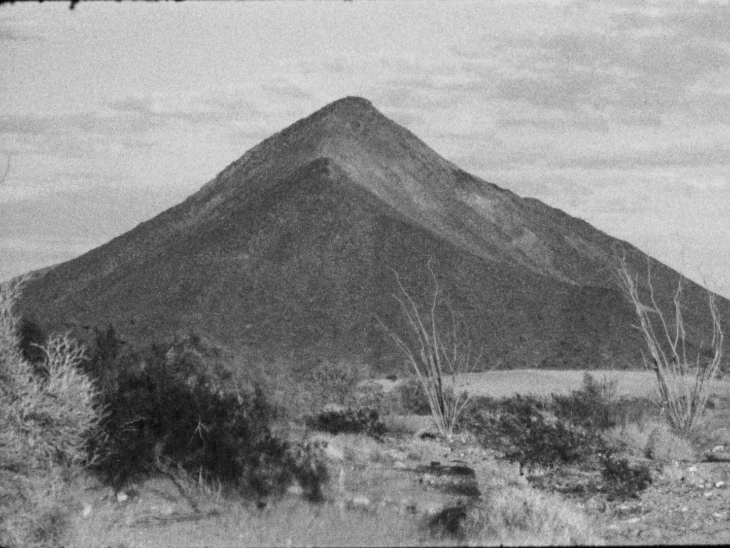 Bani Khoshnoudi, El Chinero un cerro fantasma, 2022 © Pensée Sauvage Films 2
